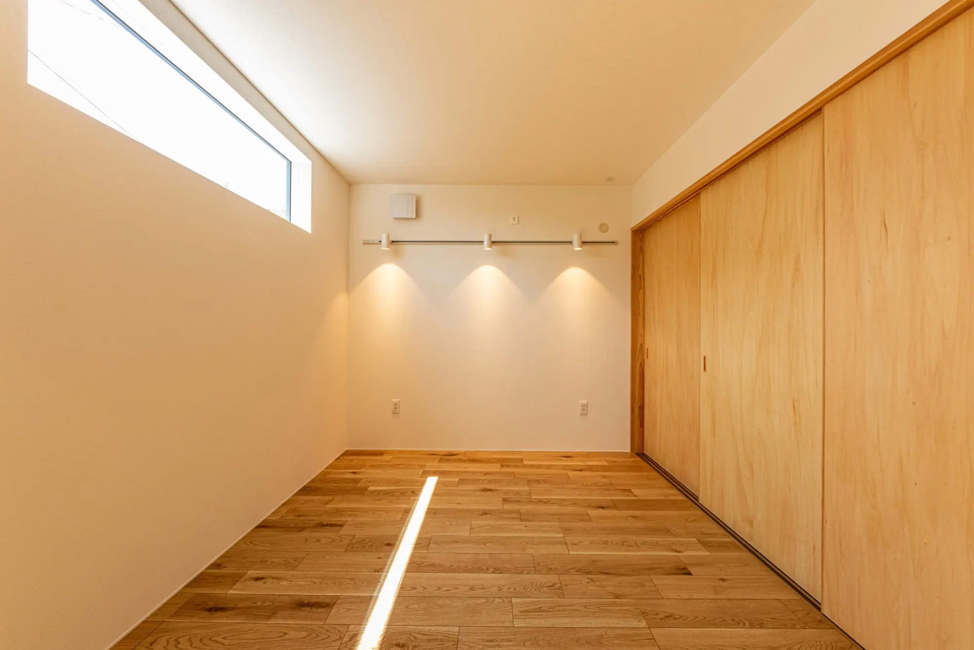 お施主さまご家族の優しい気持ちに溢れた住まいが完成しました。
