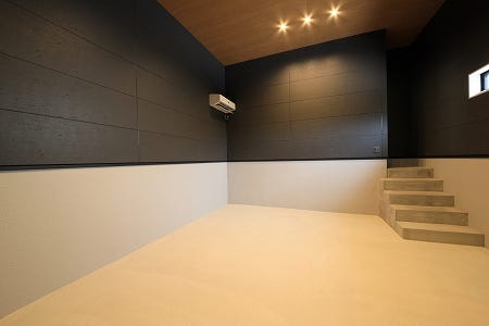 Q.家を建てて、今後したいことは？
趣味場所兼用で作ったガレージで自分時間を満喫したいです。
屋根も高くしたのでゴルフの素振りもしたいです。