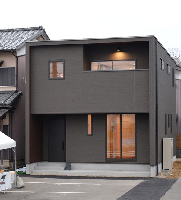 招彩の家