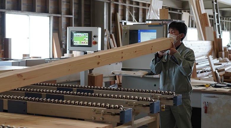 どんなことにも対応できる自社のプレカット工場がある。