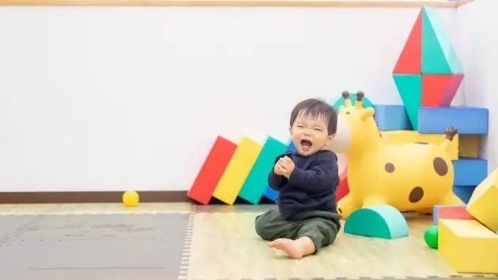 お打ち合わせ中にお子さまが楽しく遊べるようにキッズスペースがございます。スタッフが責任をもってお子さまのお相手をさせていただきますので、小さなお子様連れでも安心してお越しください。