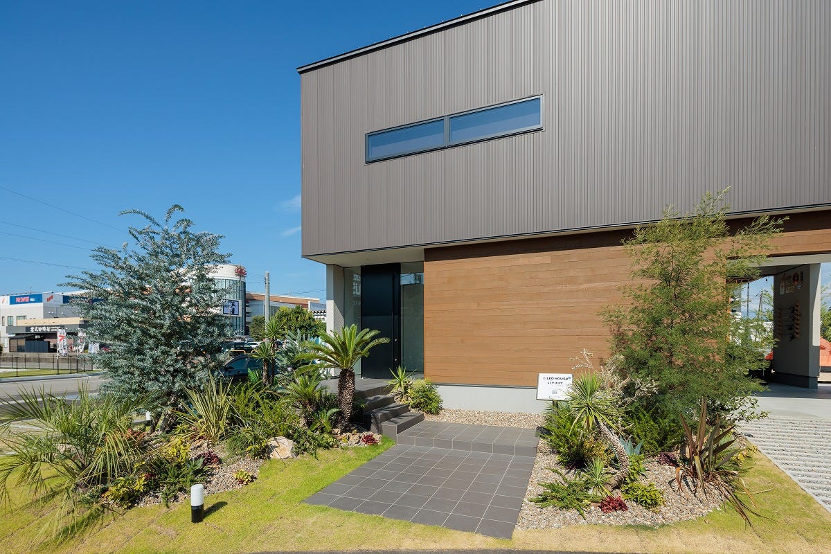 ヤマダホームズ「LIVOUT」野々市展示場