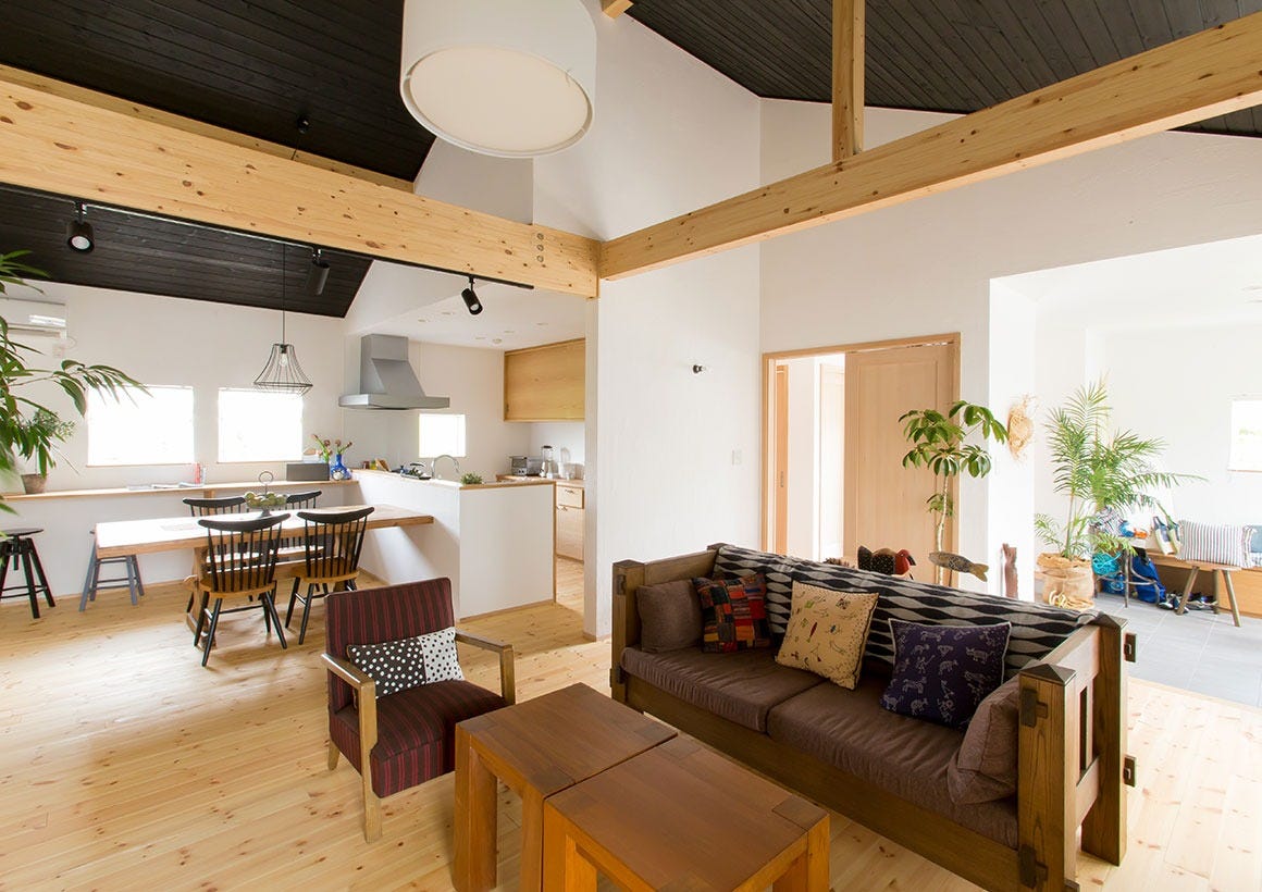 木の温もりに包まれるLDK