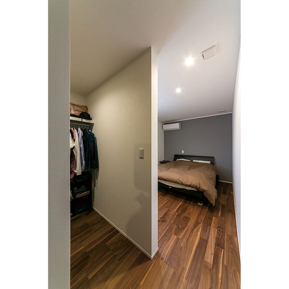 寝室には３畳のウォークインクローゼットを設置。室内を有効に使える