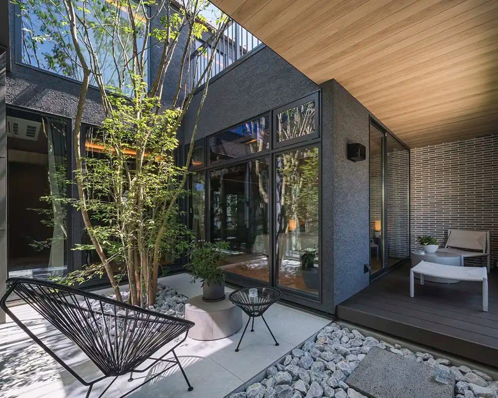 お客様に驚かれるほど、自由で柔軟な住宅設計。 確かな設計力と施工力が、ご家族の夢をカタチにします。