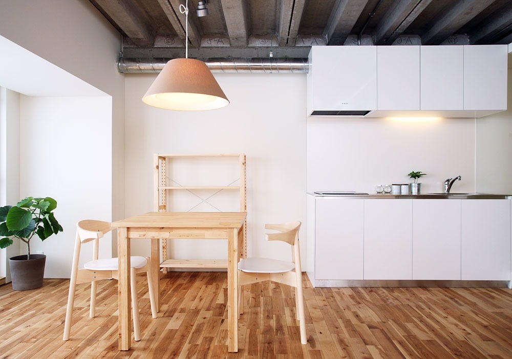 様々なカテゴリのリフォームを請け負っています。キッチンやトイレの取り換えから大規模な耐震補強、住まい全体のトータルリフォームまで何でもご相談ください。