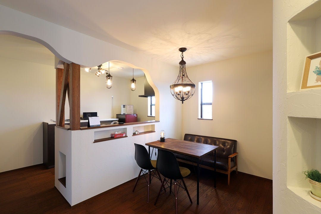 高性能と遊び心を兼ね備えた南欧風モデルハウス