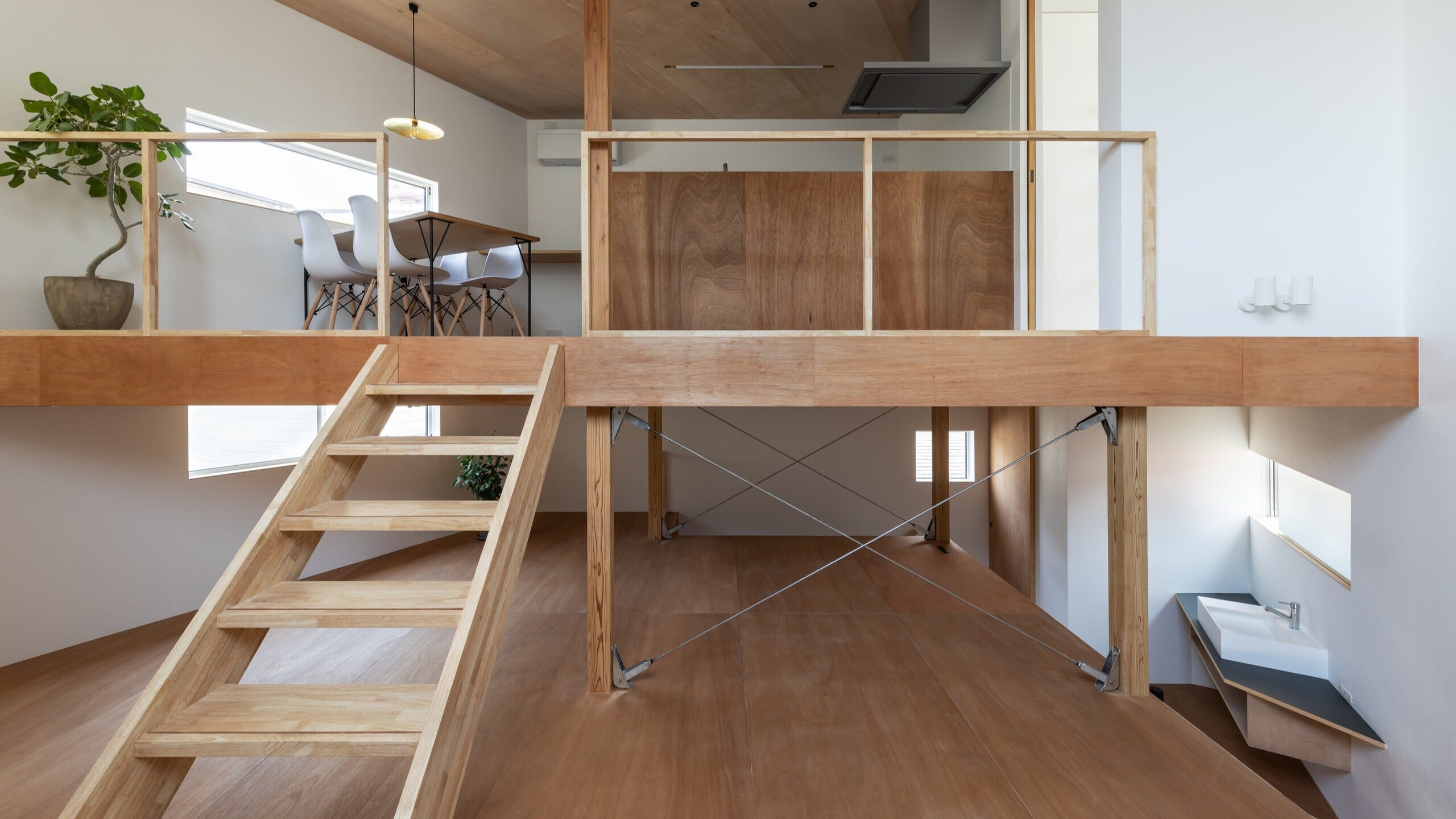 寝屋川の家(狭小住宅・スキップフロア)
